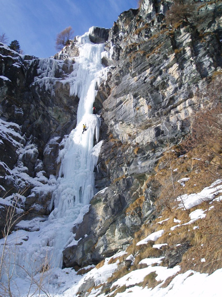 a La Bellissima linea della cascata