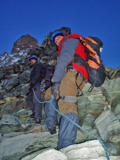 7084 alle prime luci verso i 3500m