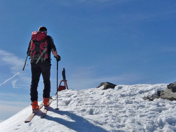 c Ultimi passi verso la cima