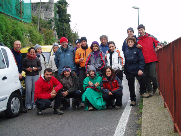 h Il gruppo ..infreddolito!!