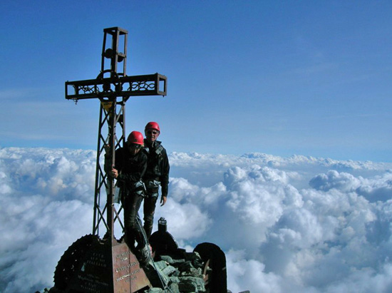 7062 Gigi e Tiziana sui 3841m del Monviso