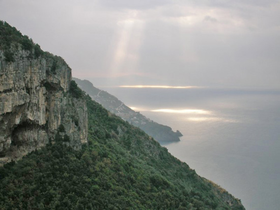 a primo mattino piovoso dal balcone della Selva