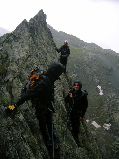 6834 alla base del temutissimo camino di IV