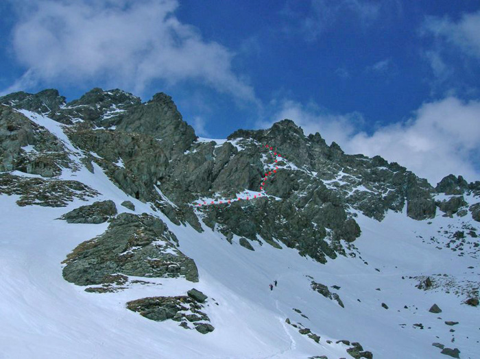 n verso il colle con alle spalle la prima parte dello sperone
