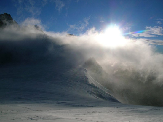 e il vento soffia ancora forte sul colle del gigante
